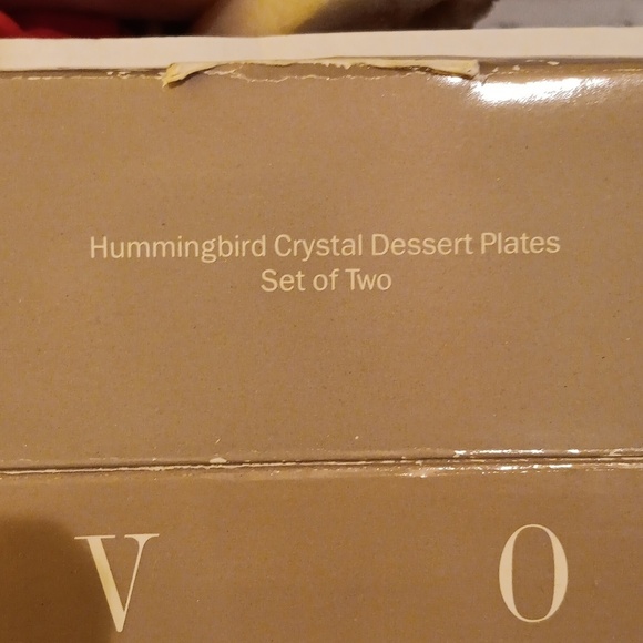 Avon Hummingbird Crystla Dessert Plate set - Picture 3 of 4